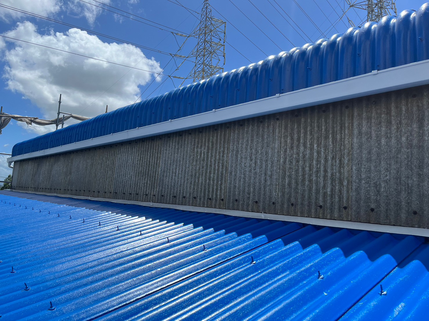 【屋根施工後】シリコン塗料で塗装し綺麗に仕上がりました！