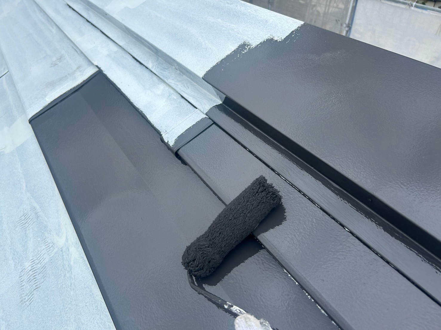 【屋根中塗り】