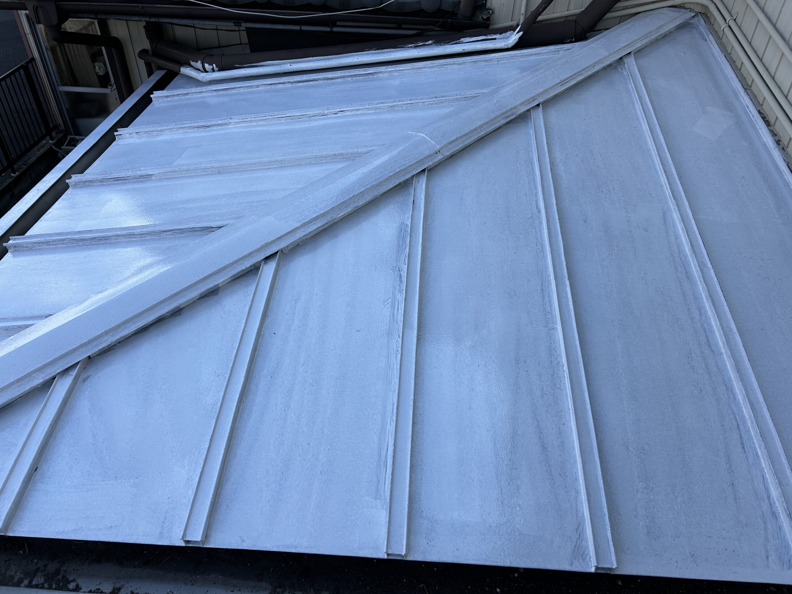 【下塗り状況】