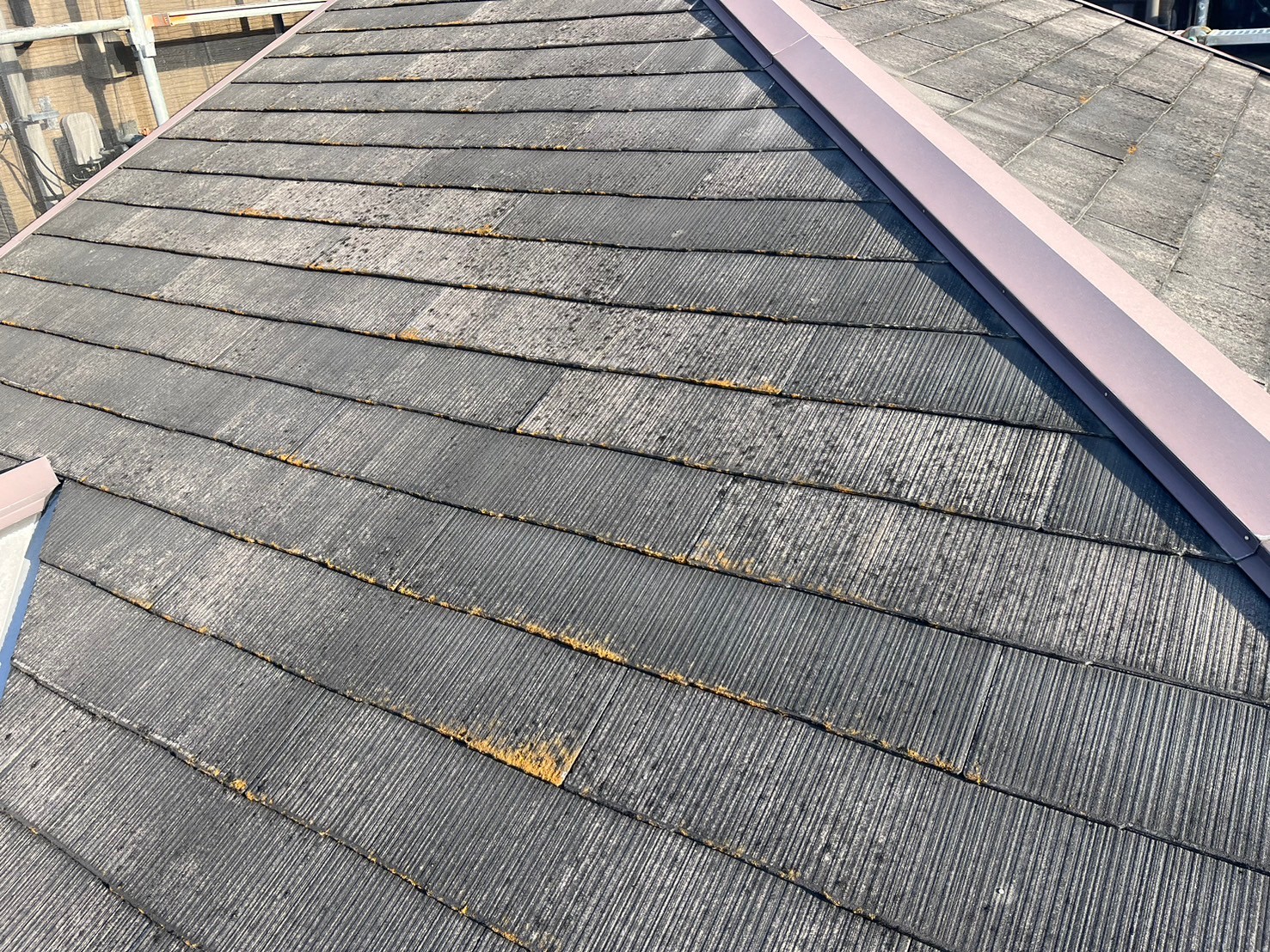 塗装前の建物様子です。